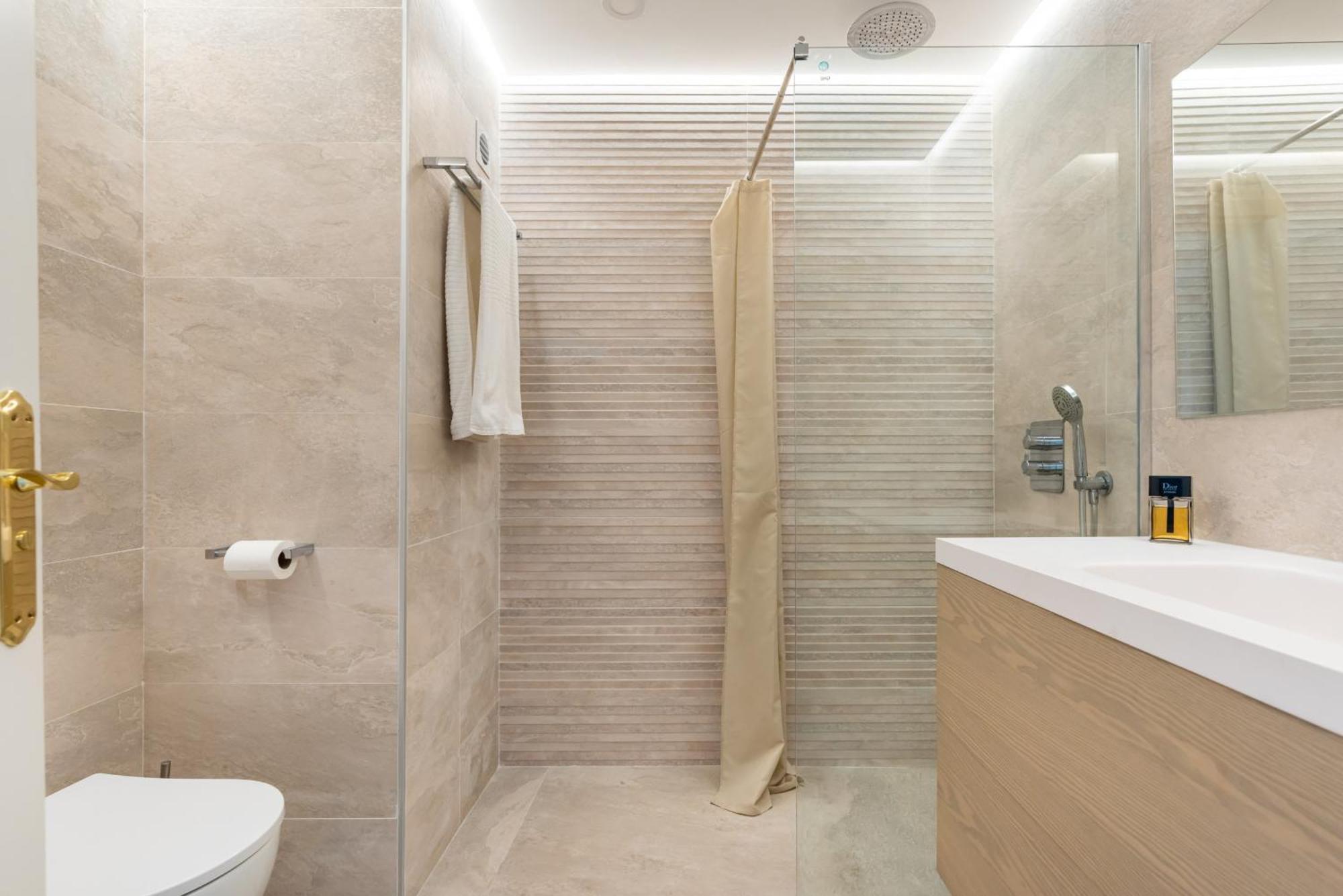 511 Jardines Del Puerto Banus *