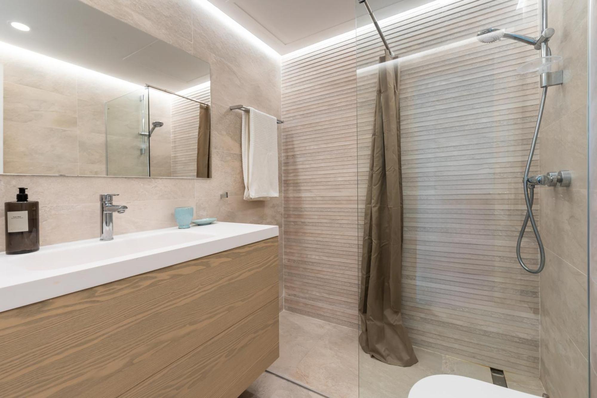 511 Jardines Del Puerto Banus *