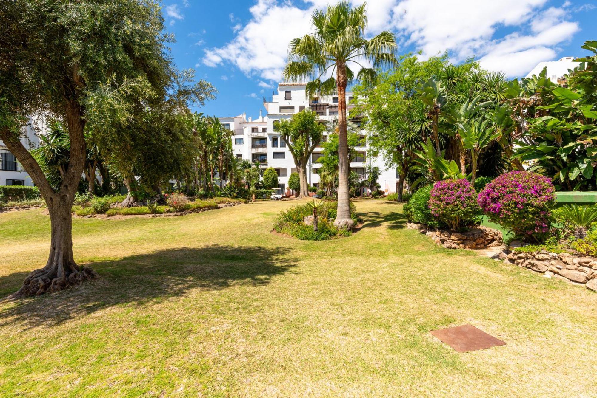 Apartment 511 Jardines Del Puerto Banus *